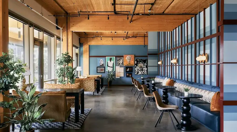 Ampersand Studios Music Row
